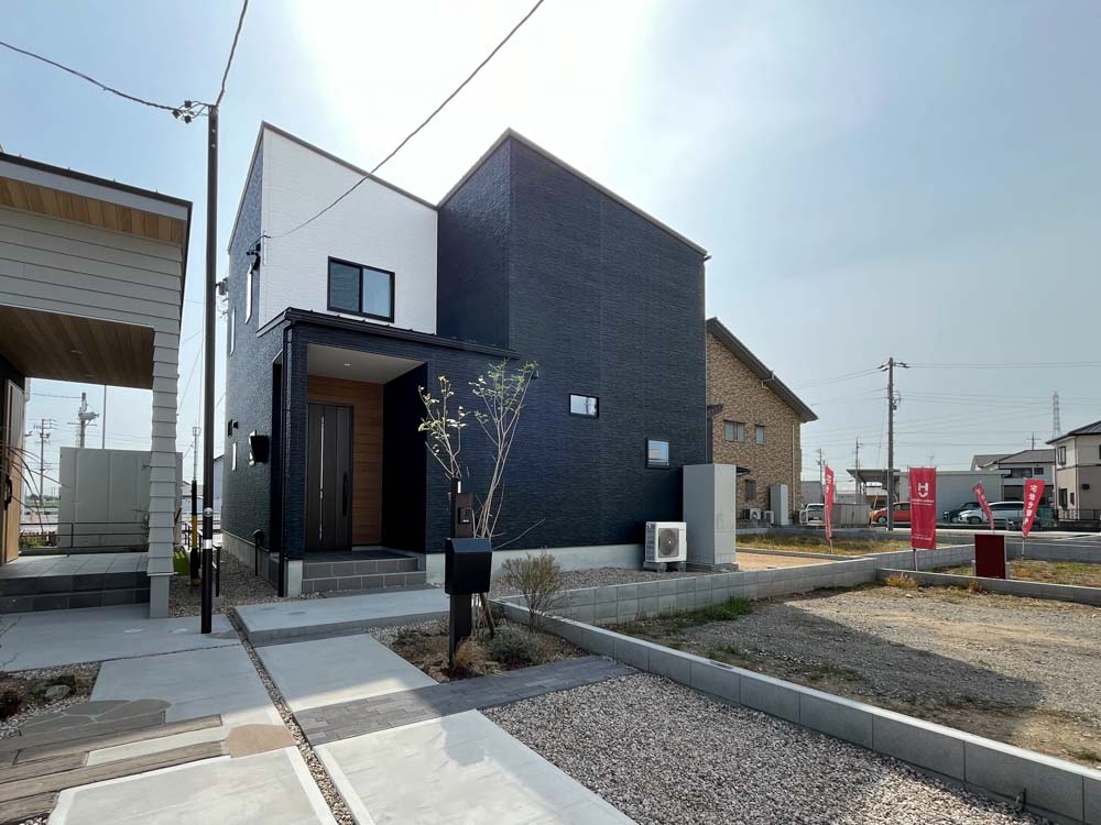 コミュニティタウン高浜市論地町８ No.３